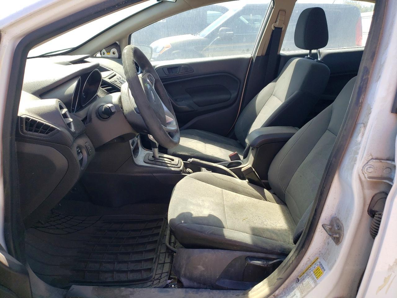 2017 Ford Fiesta Se - Фото 7