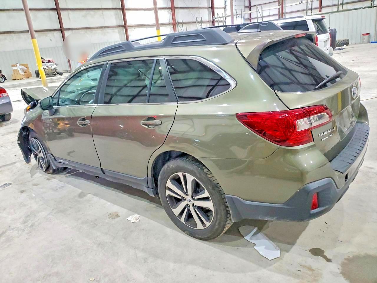2018 Subaru Outback 2.5I Limited - Фото 2