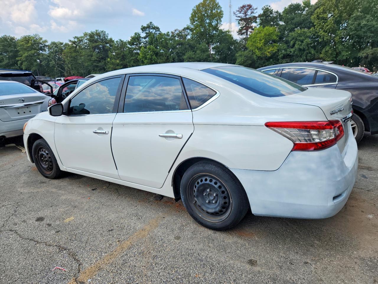 2013 Nissan Sentra S - Image 2