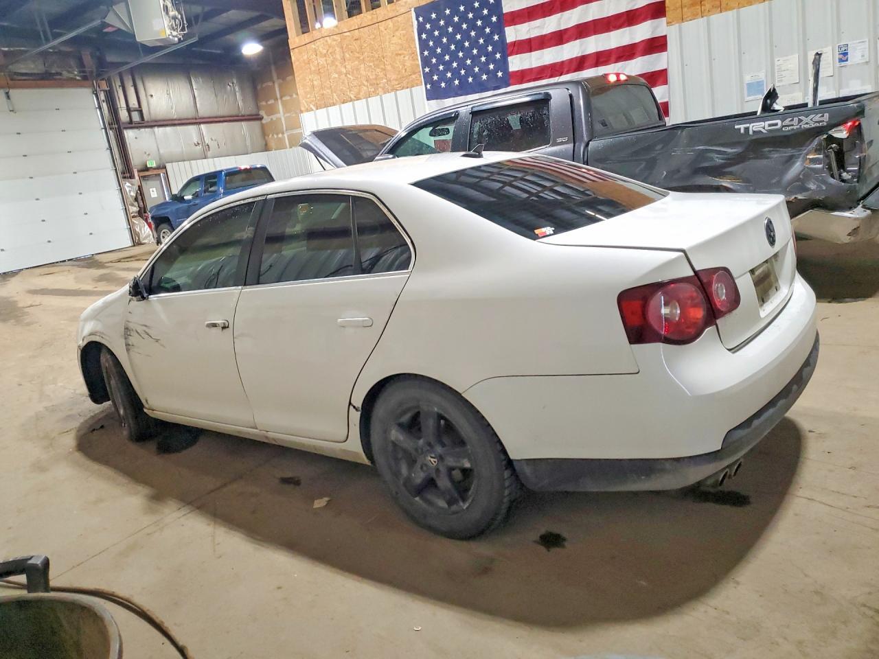 2009 Volkswagen Jetta Se - Image 2