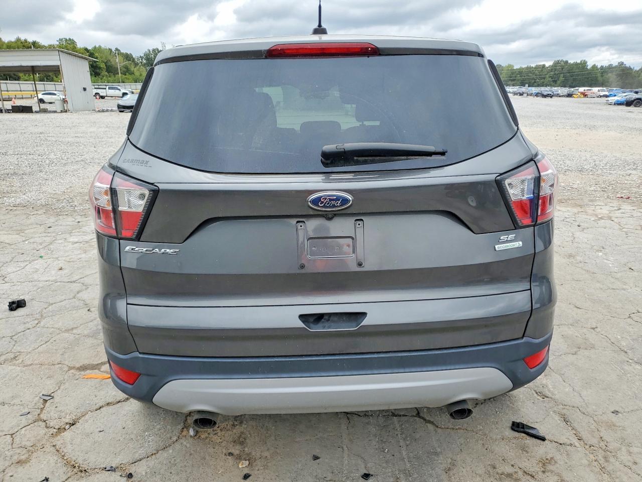 2017 Ford Escape Se - Image 6