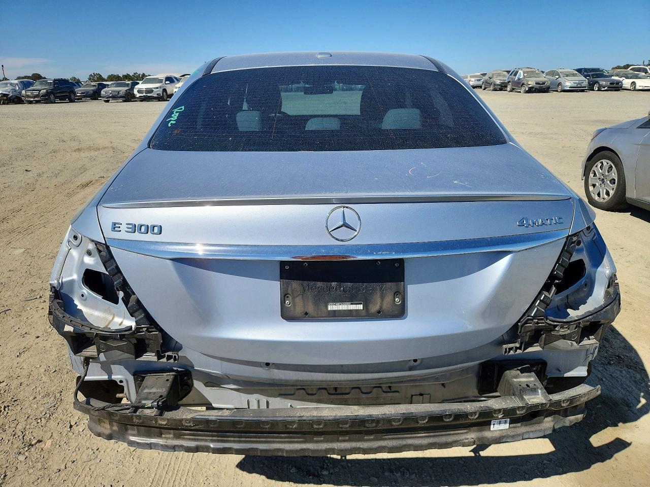 2018 Mercedes-Benz E 300 4Matic - Image 6