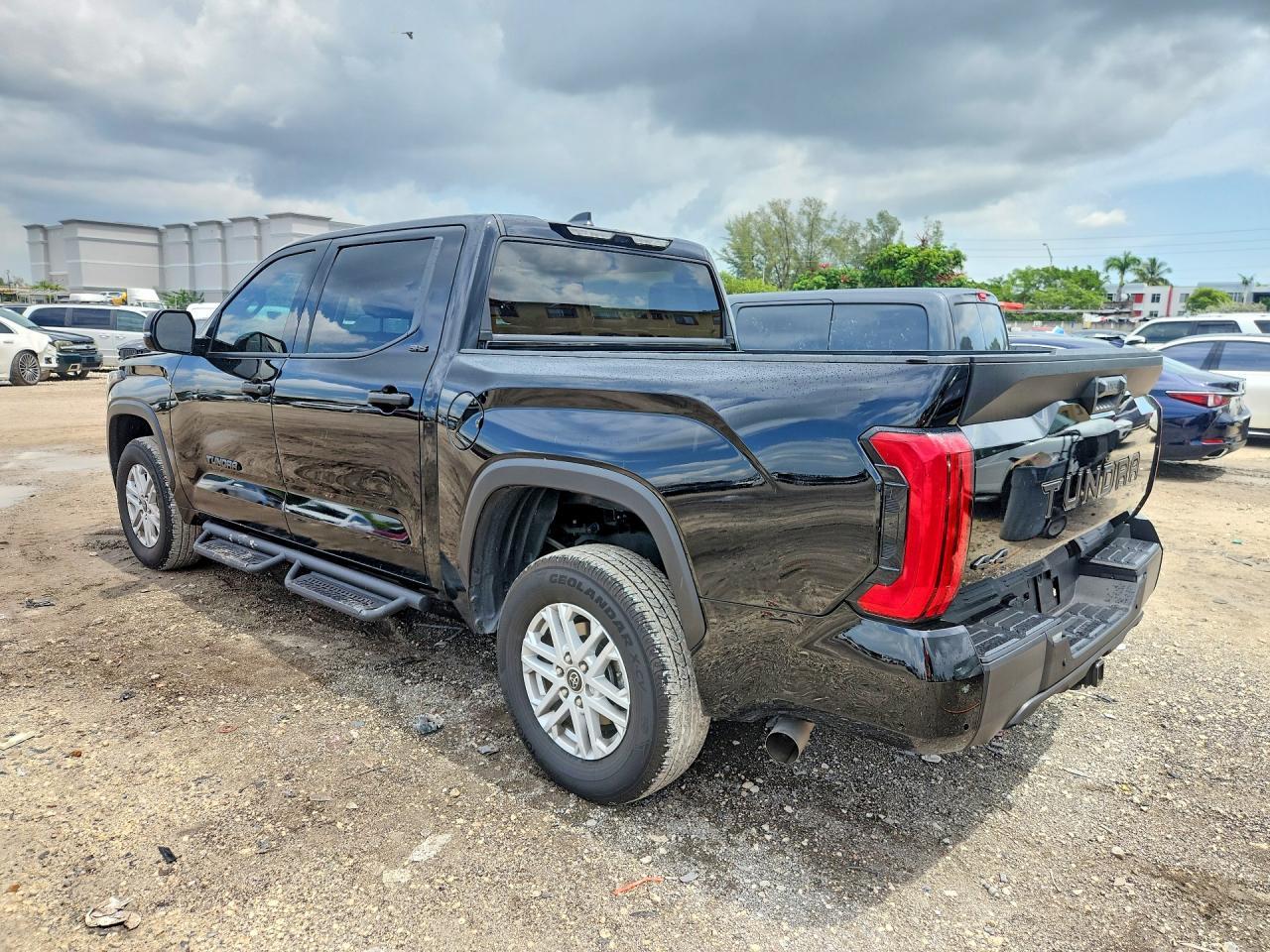 2024 Toyota Tundra Sr5 - Фото 2