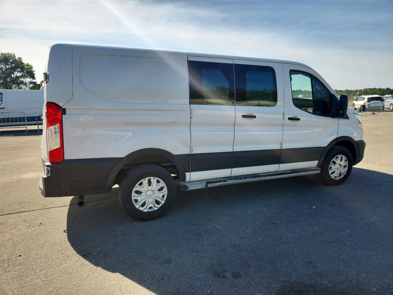 2020 Ford Transit T-250 - Фото 3
