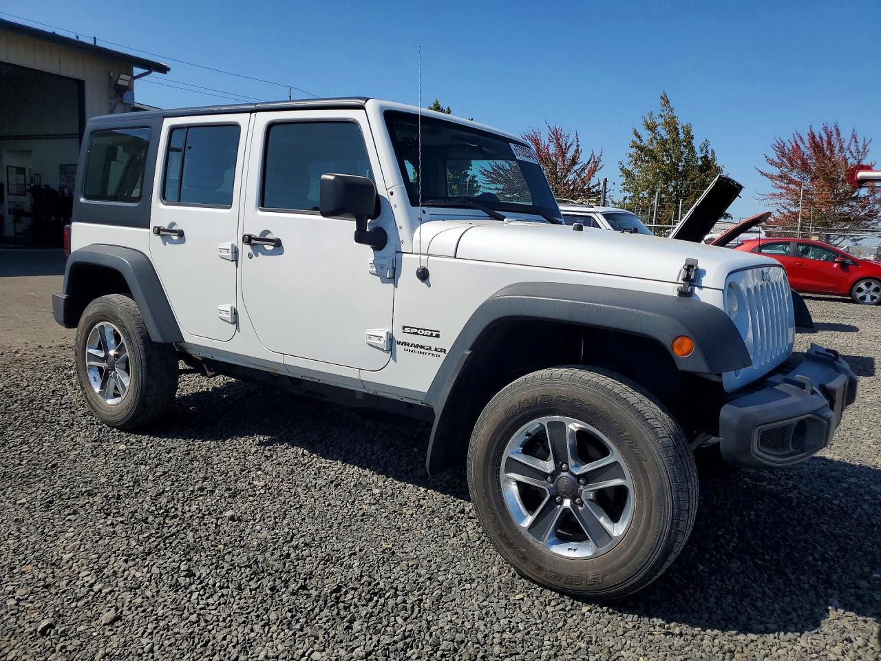2014 Jeep Wrangler Unlimited Sport - Фото 4