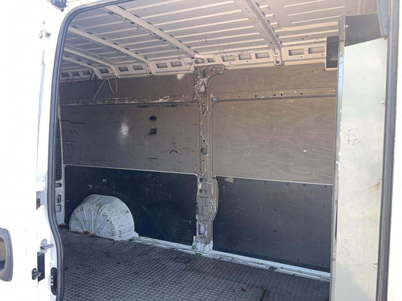 2015 Ram Promaster 2500 2500 High - Фото 6