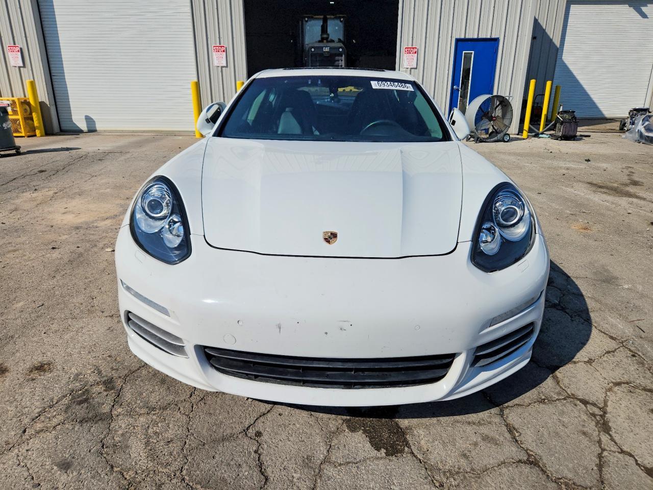 2014 Porsche Panamera 2 - Image 5