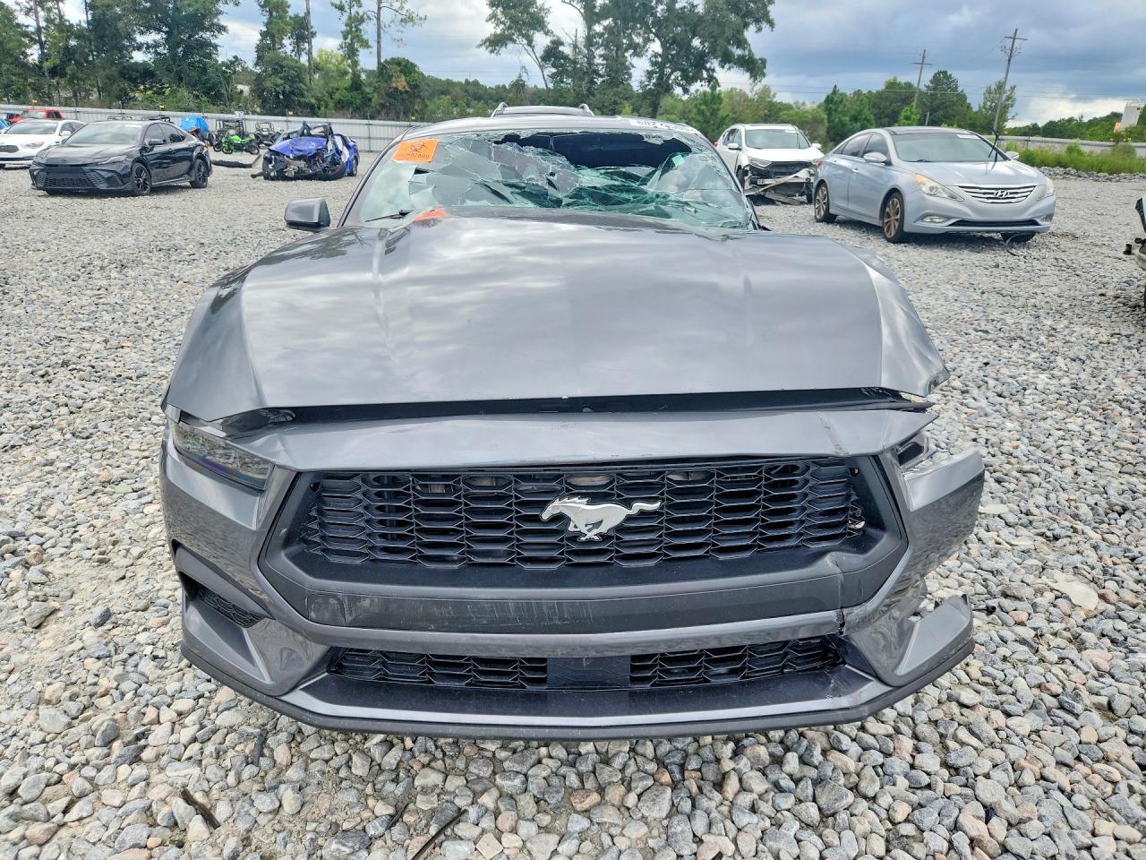2025 Ford Mustang - Фото 5
