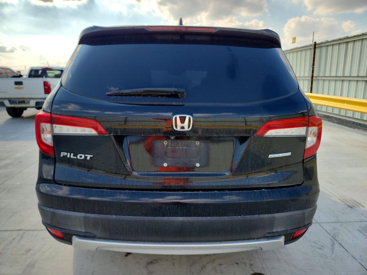 2021 Honda Pilot Se - Фото 6