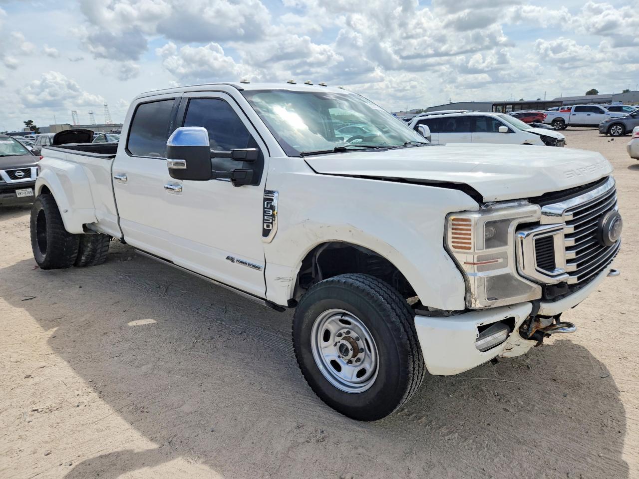2021 Ford F350 Super Duty - Image 4