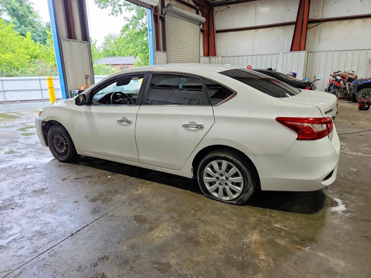 2019 Nissan Sentra Sv - Фото 2