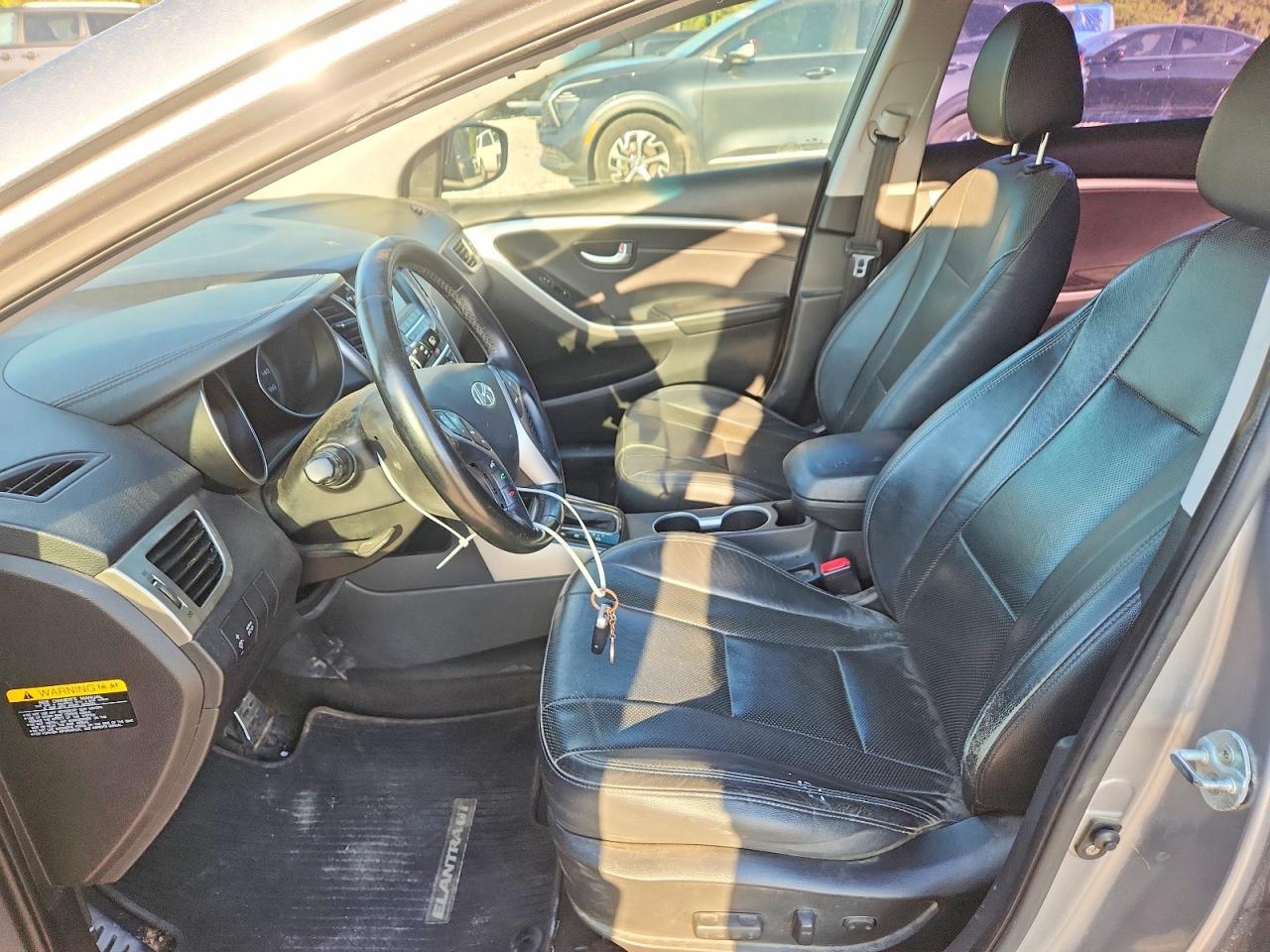 2015 Hyundai Elantra Gt Base - Image 7