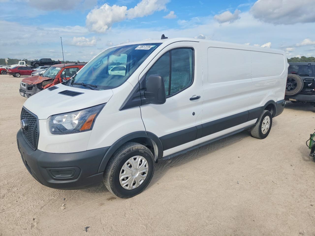 2025 Ford Transit T-150