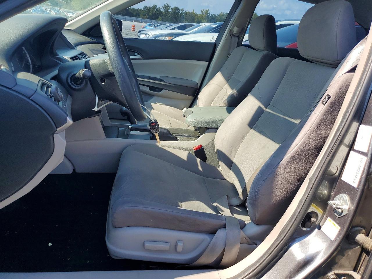 2011 Honda Accord Lxp - Image 7