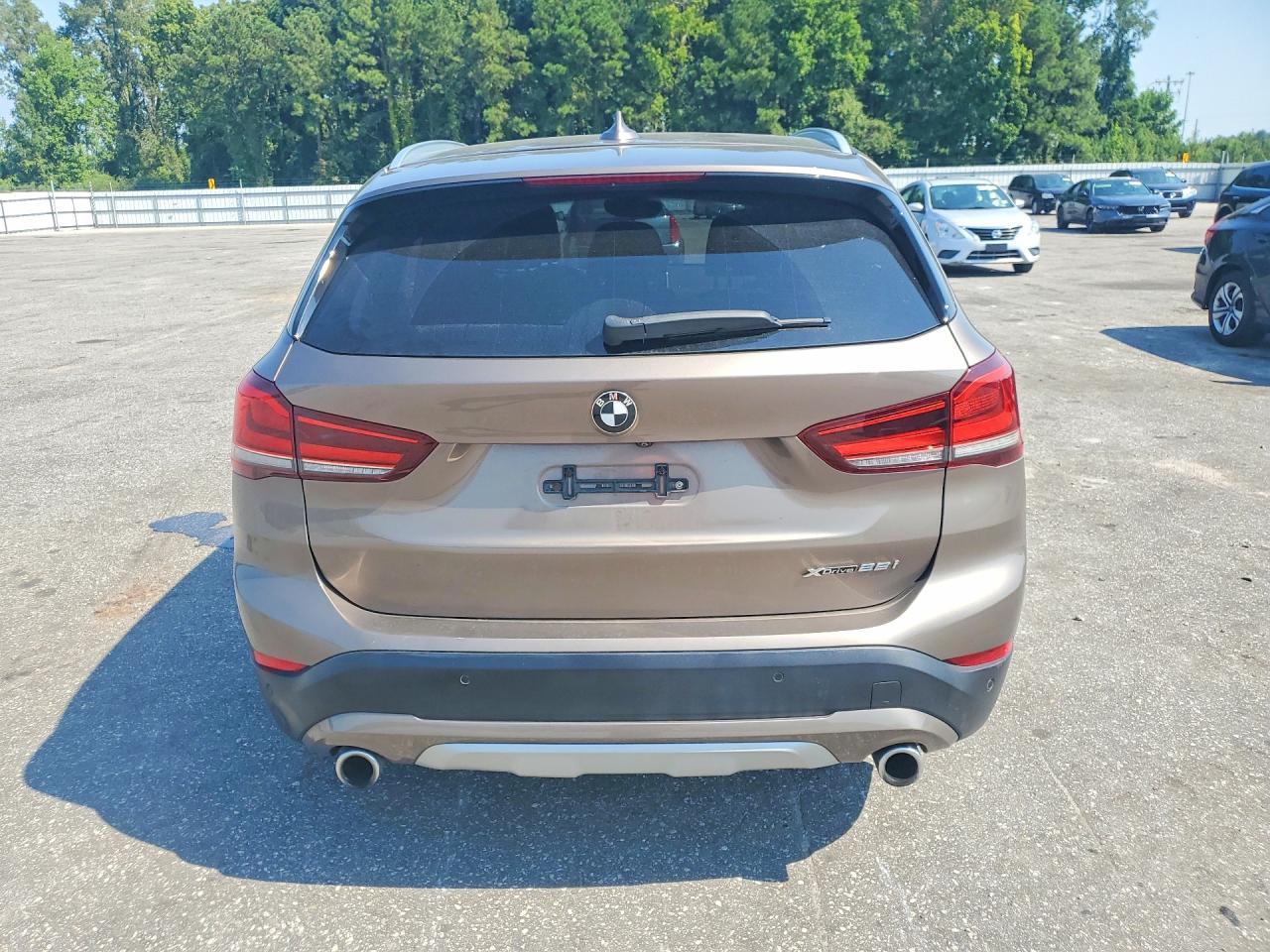 2020 BMW X1 xDrive28I - Image 6