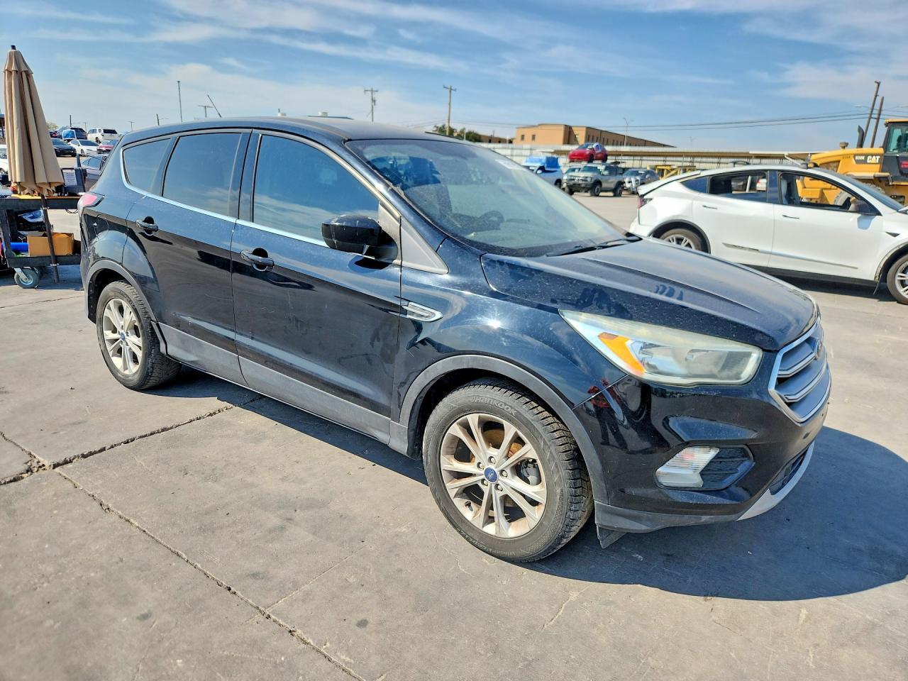 2017 Ford Escape Se - Фото 4