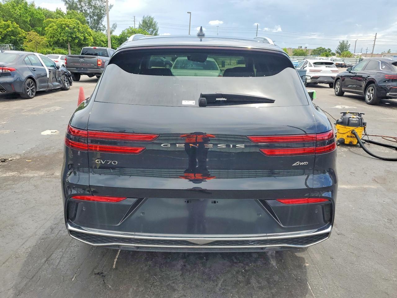 2026 Genesis Gv70 2.5T Standard - Фото 6