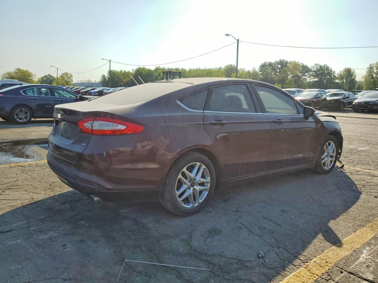 2013 Ford Fusion Se - Фото 3