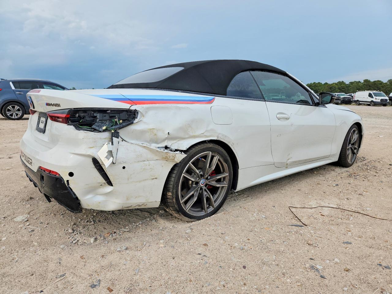 2023 BMW M440I - Фото 3