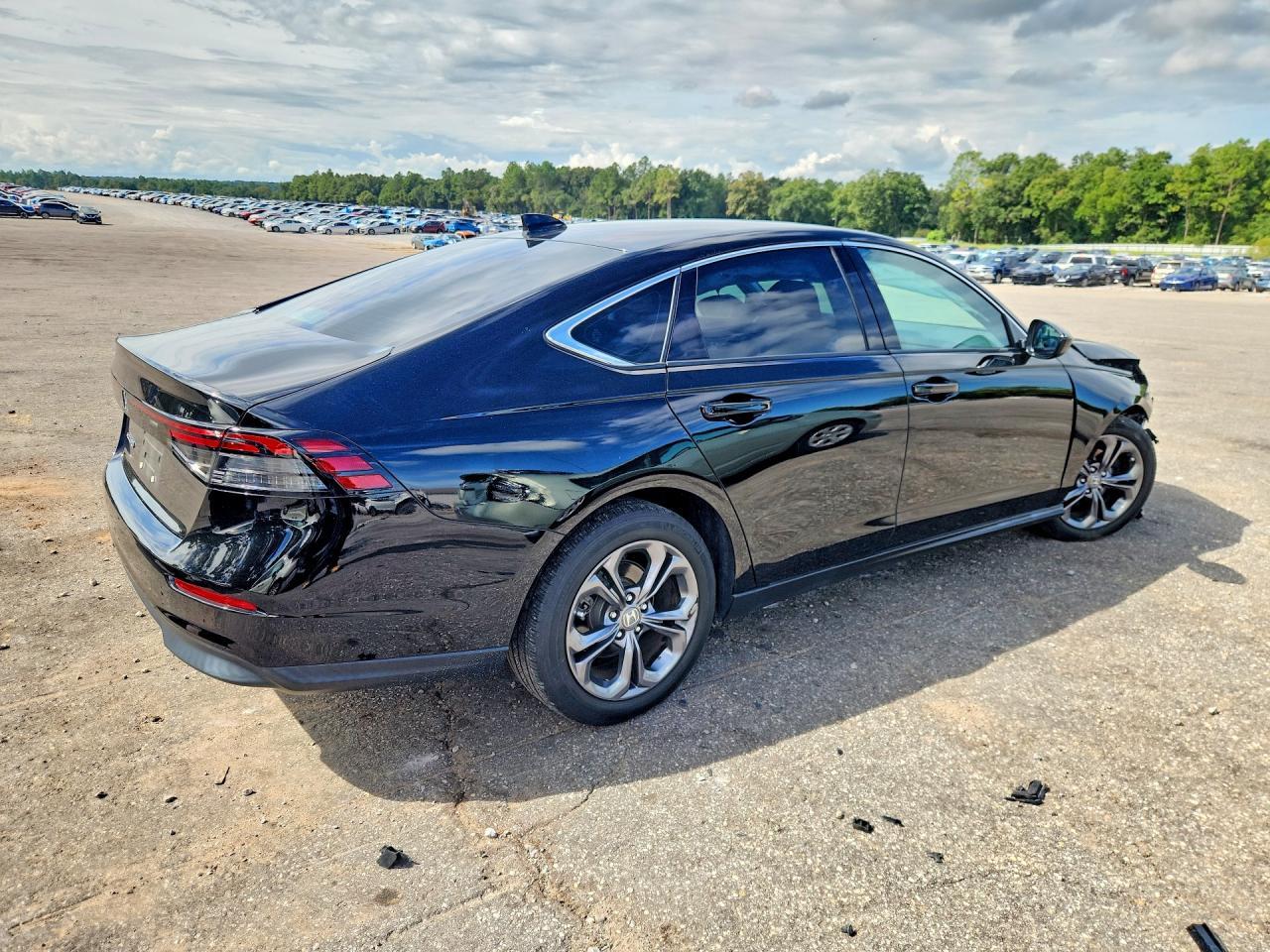 2023 Honda Accord Ex - Фото 3