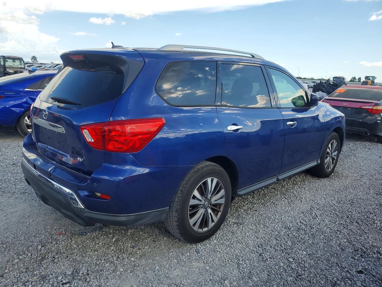 2018 Nissan Pathfinder Sv - Фото 3