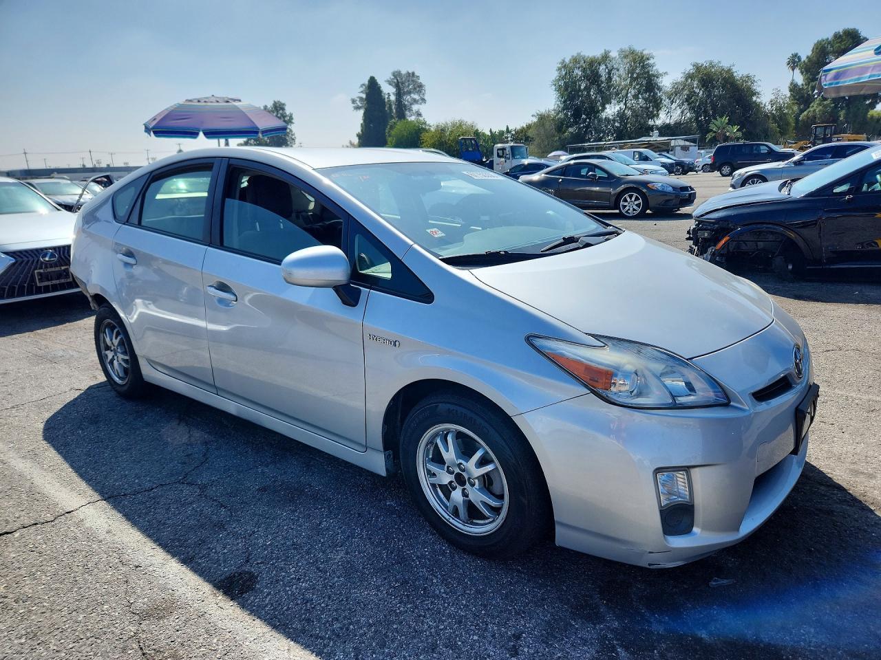 2011 Toyota Prius Two - Image 4