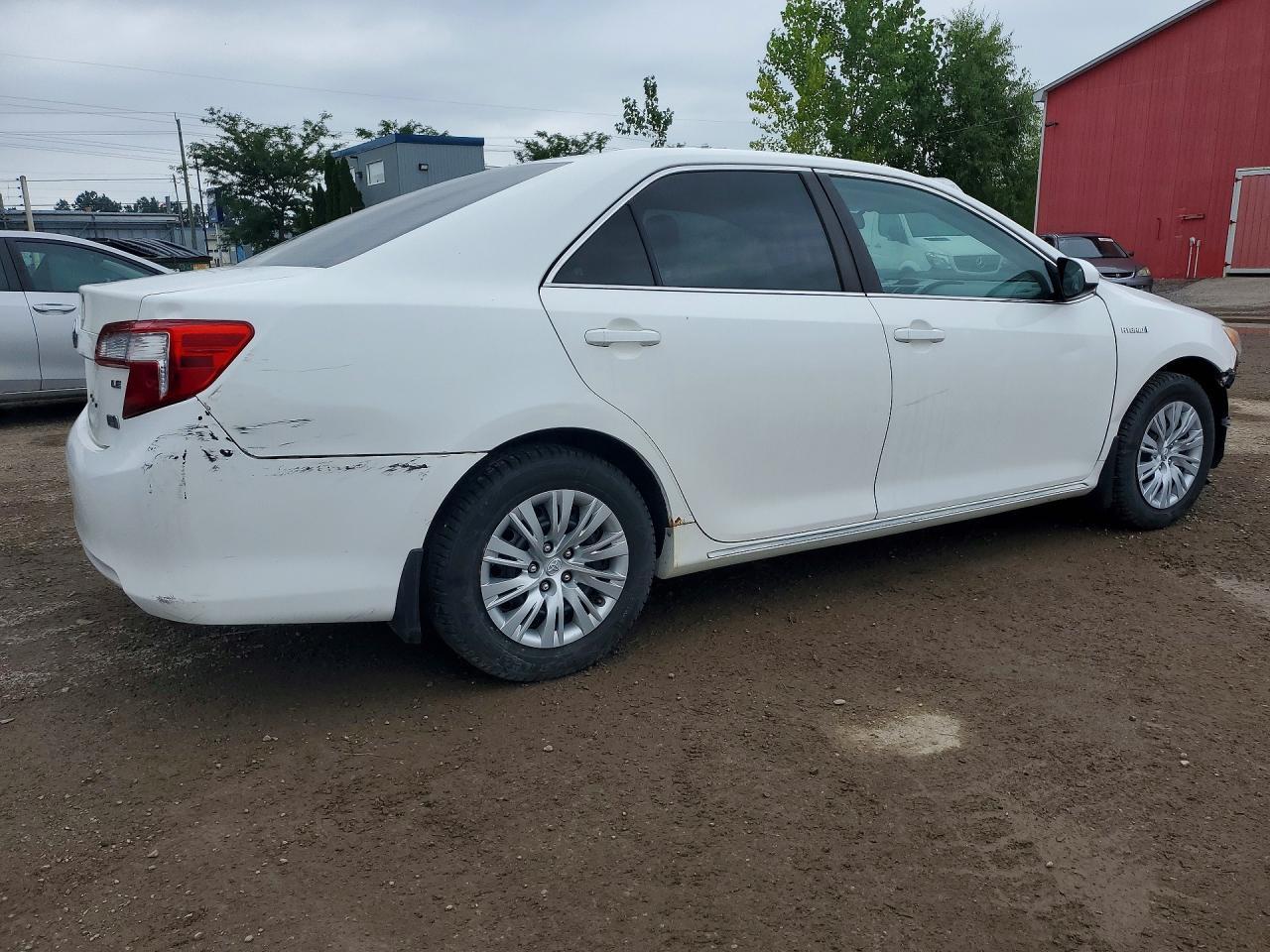 2014 Toyota Camry Hybrid Le - Фото 3