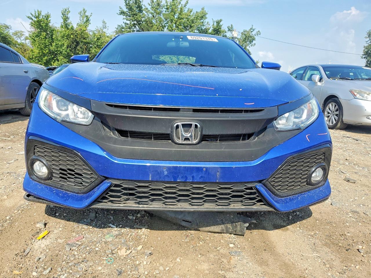 2018 Honda Civic Sport - Image 5