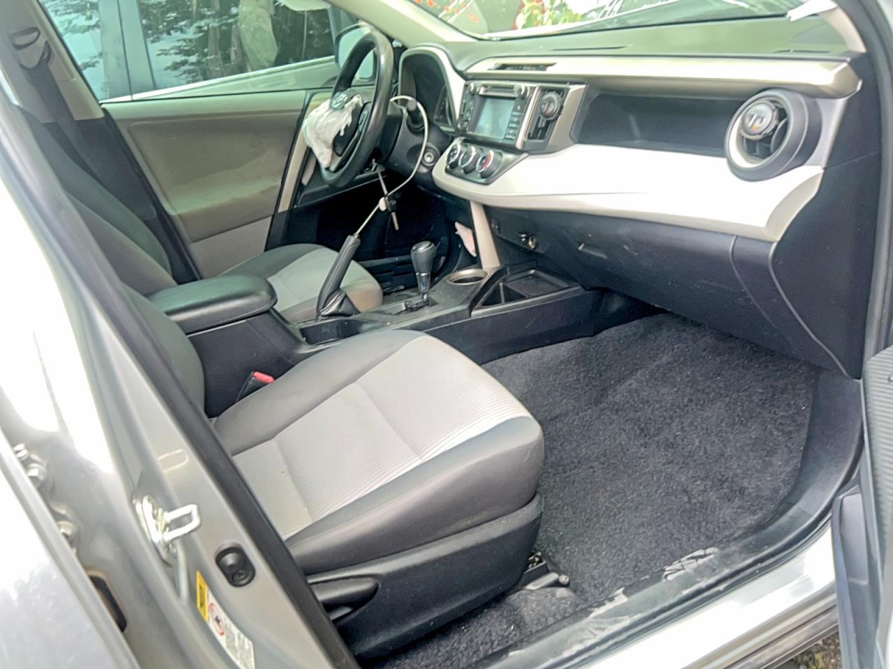 2013 Toyota Rav4 Le - Image 5