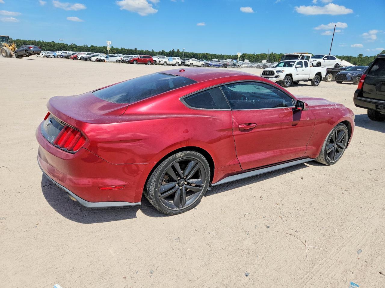 2016 Ford Mustang - Фото 3