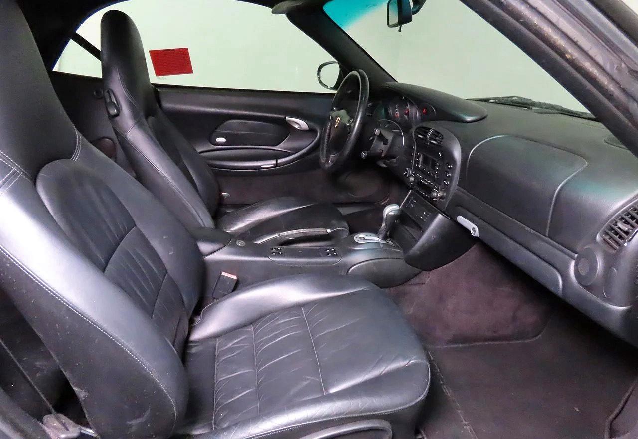 2004 Porsche 911 Carrera - Image 5