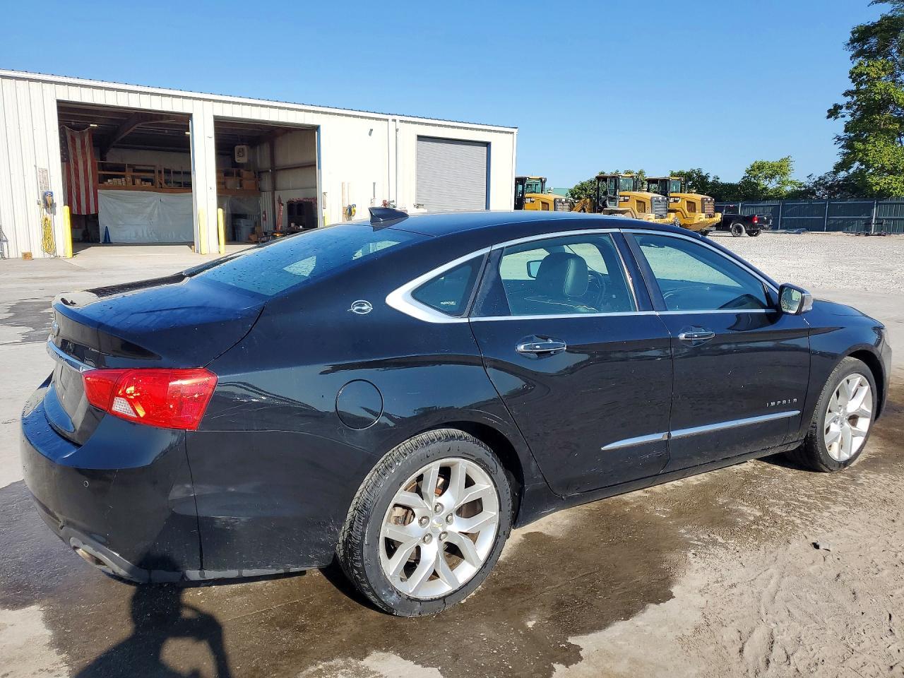 2017 Chevrolet Impala Premier - Image 3