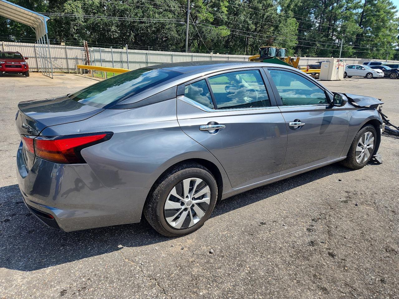 2023 Nissan Altima S - Фото 3