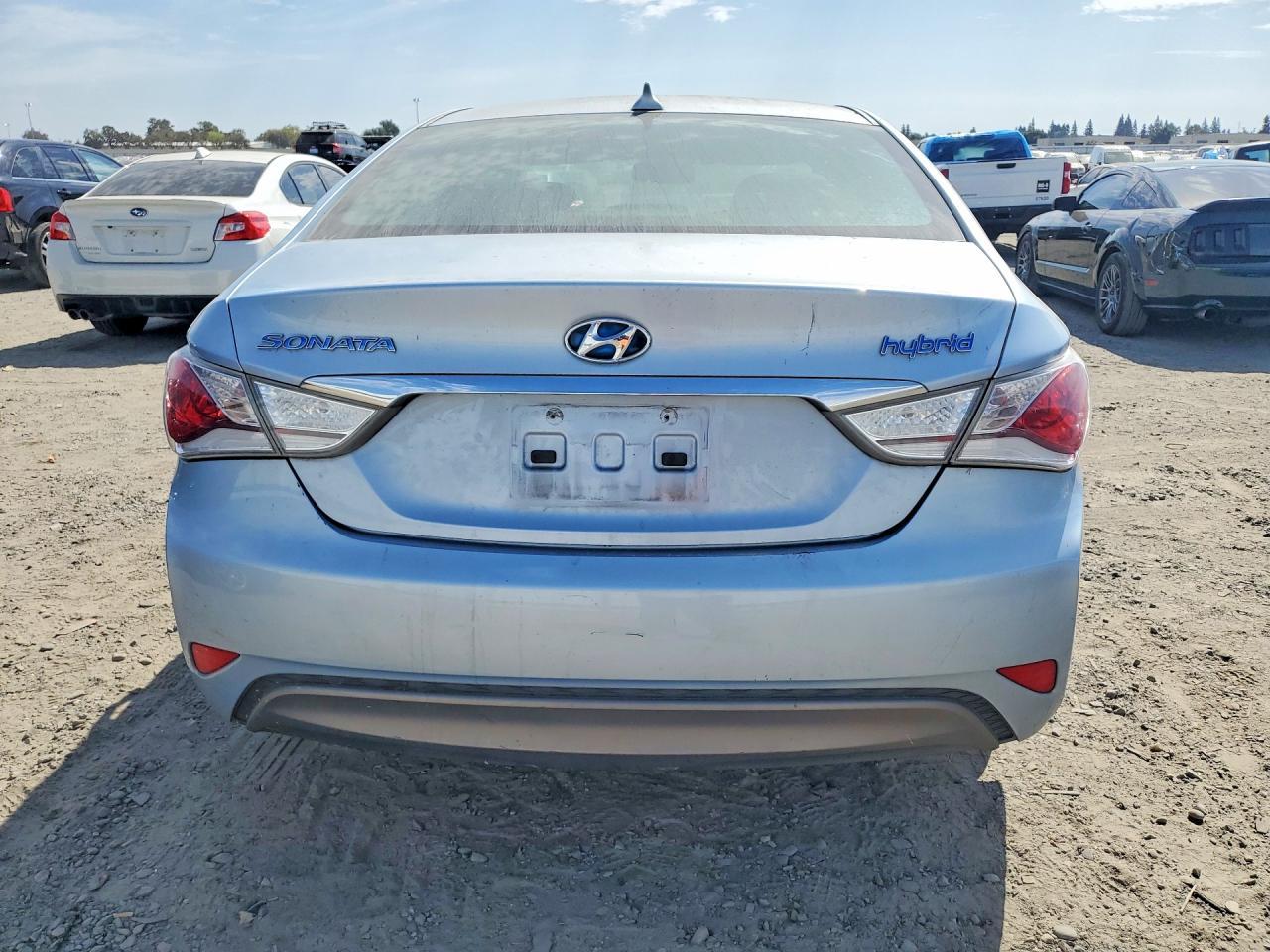 2012 Hyundai Sonata Hybrid - Image 6