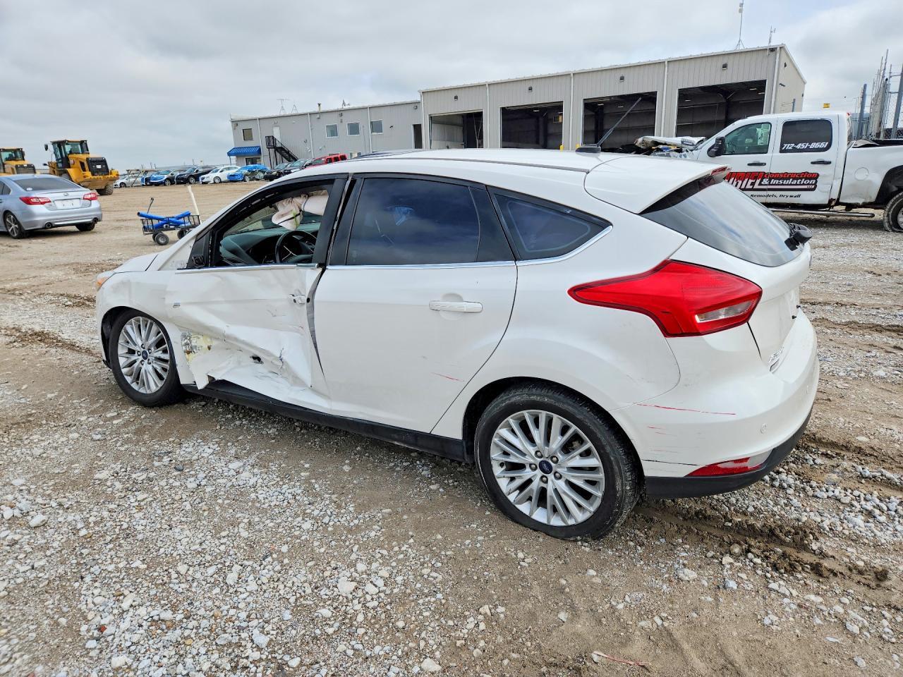 2018 Ford Focus Titanium - Фото 2