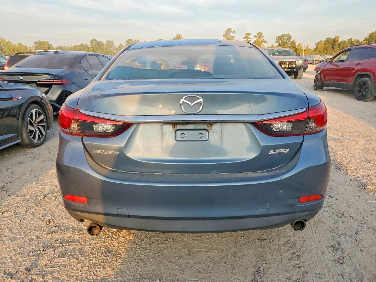 2017 Mazda 6 Touring - Image 6