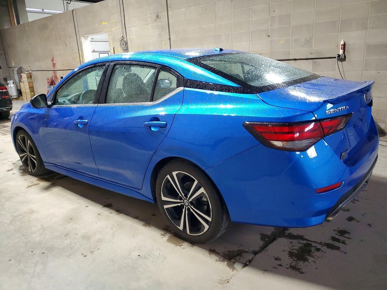2021 Nissan Sentra Sr - Фото 2