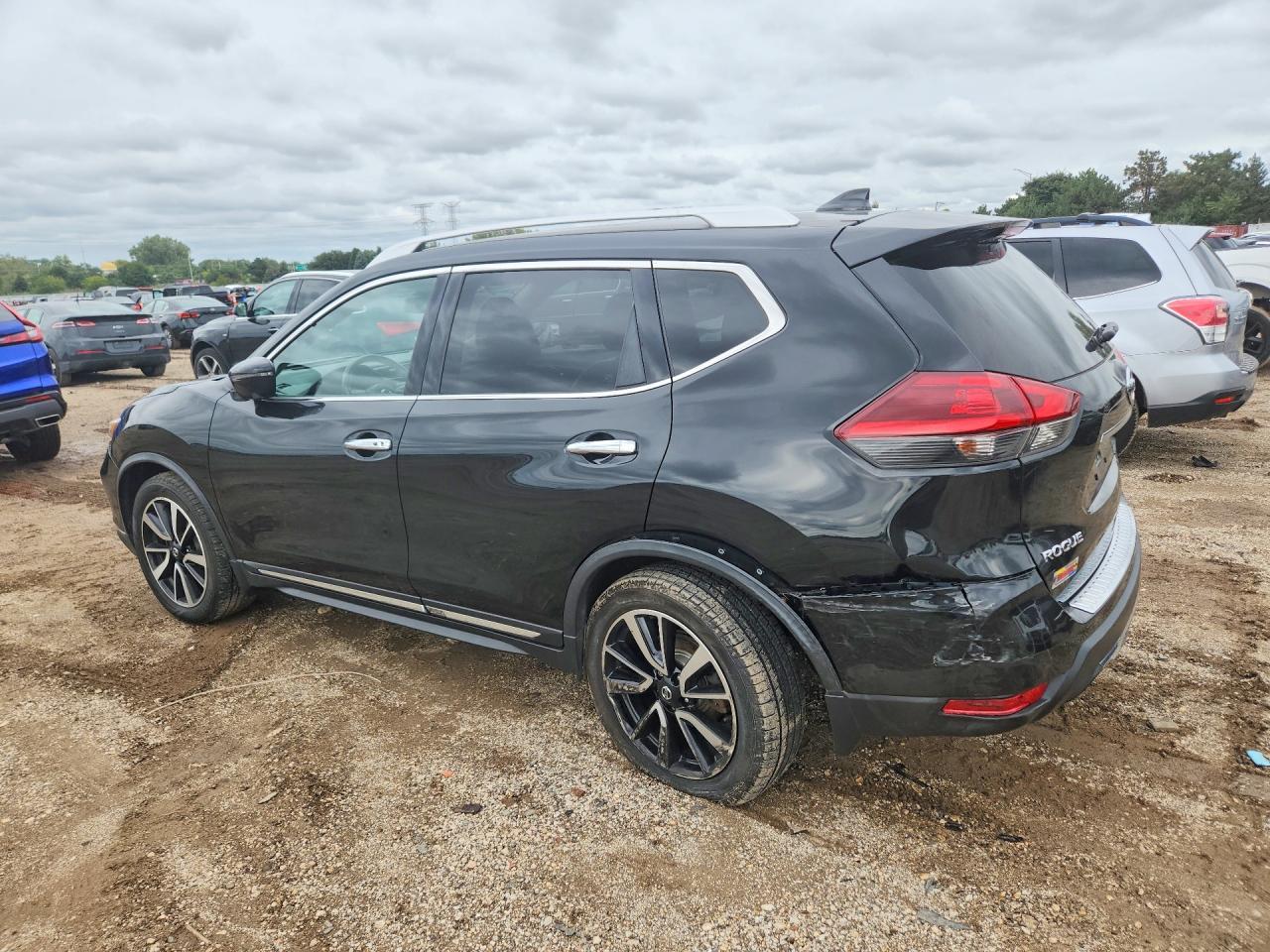 2018 Nissan Rogue Sl - Image 2