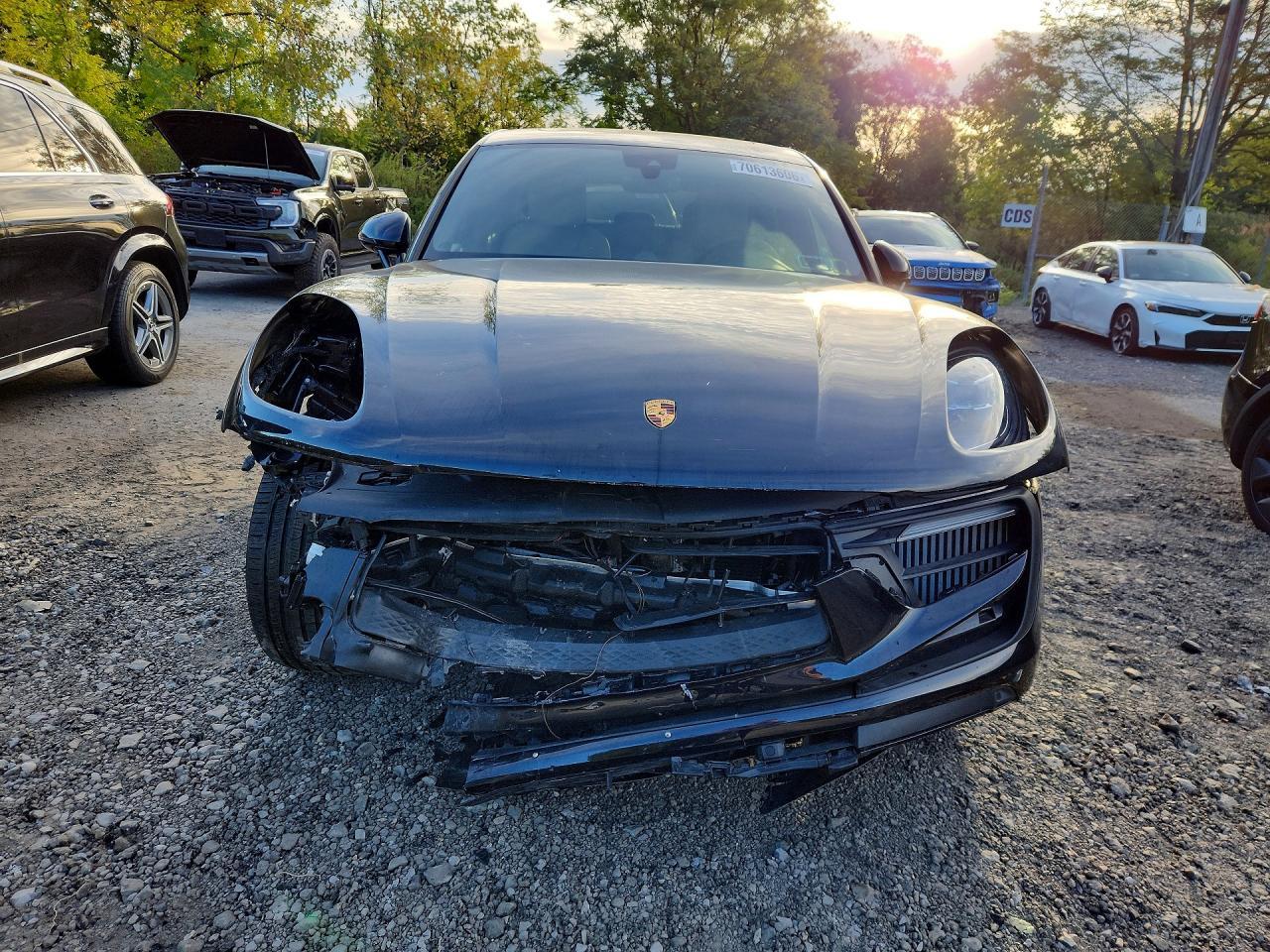 2025 Porsche Macan S - Image 5
