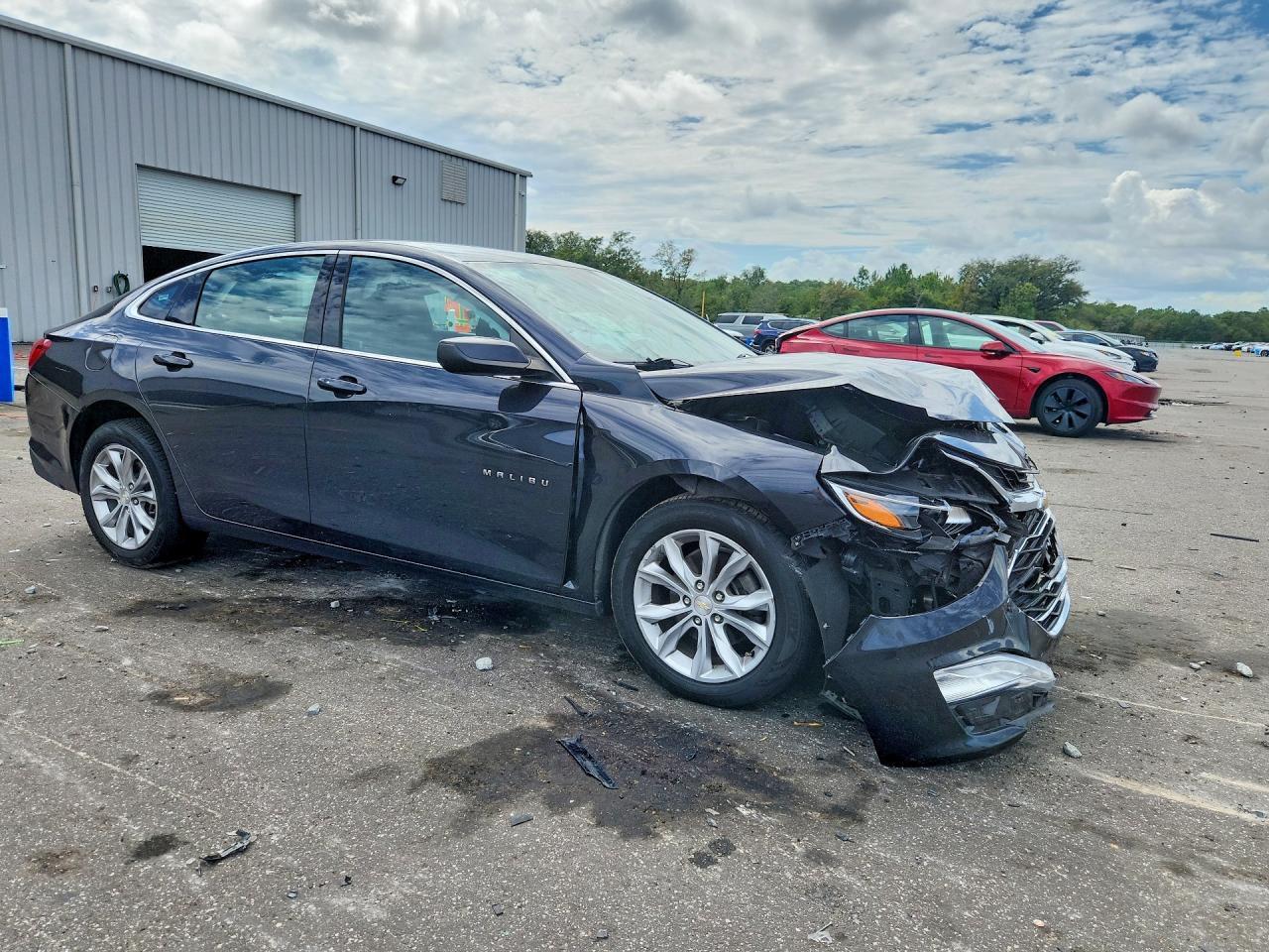 2023 Chevrolet Malibu Lt - Image 4