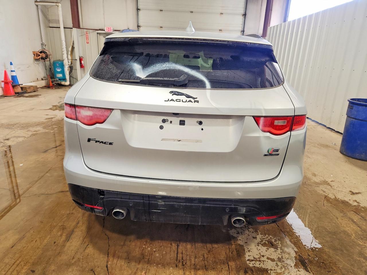 2017 Jaguar F-Pace S - Фото 6