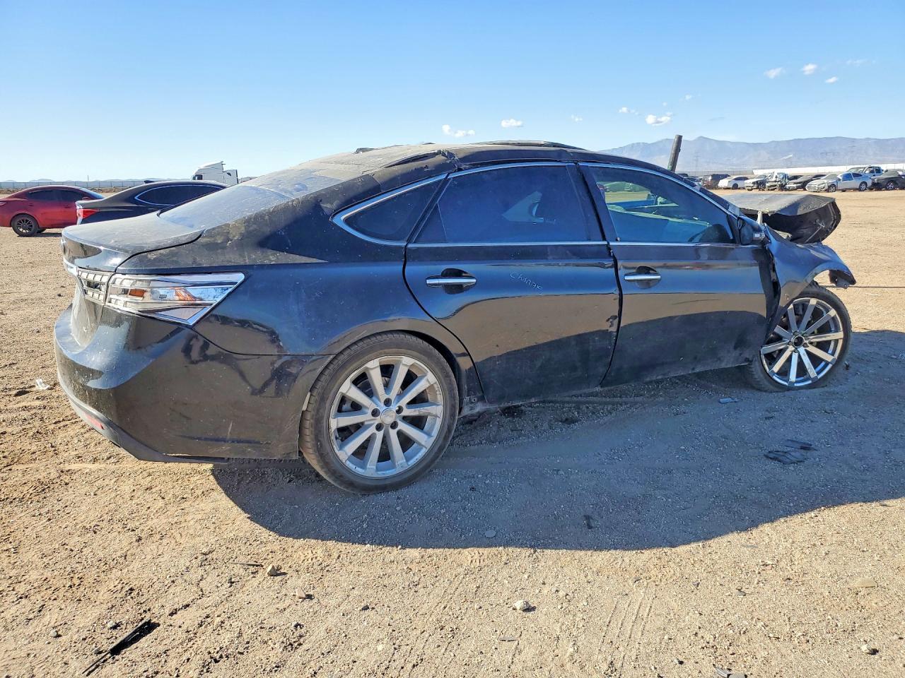 2013 Toyota Avalon Xle Touring - Image 3