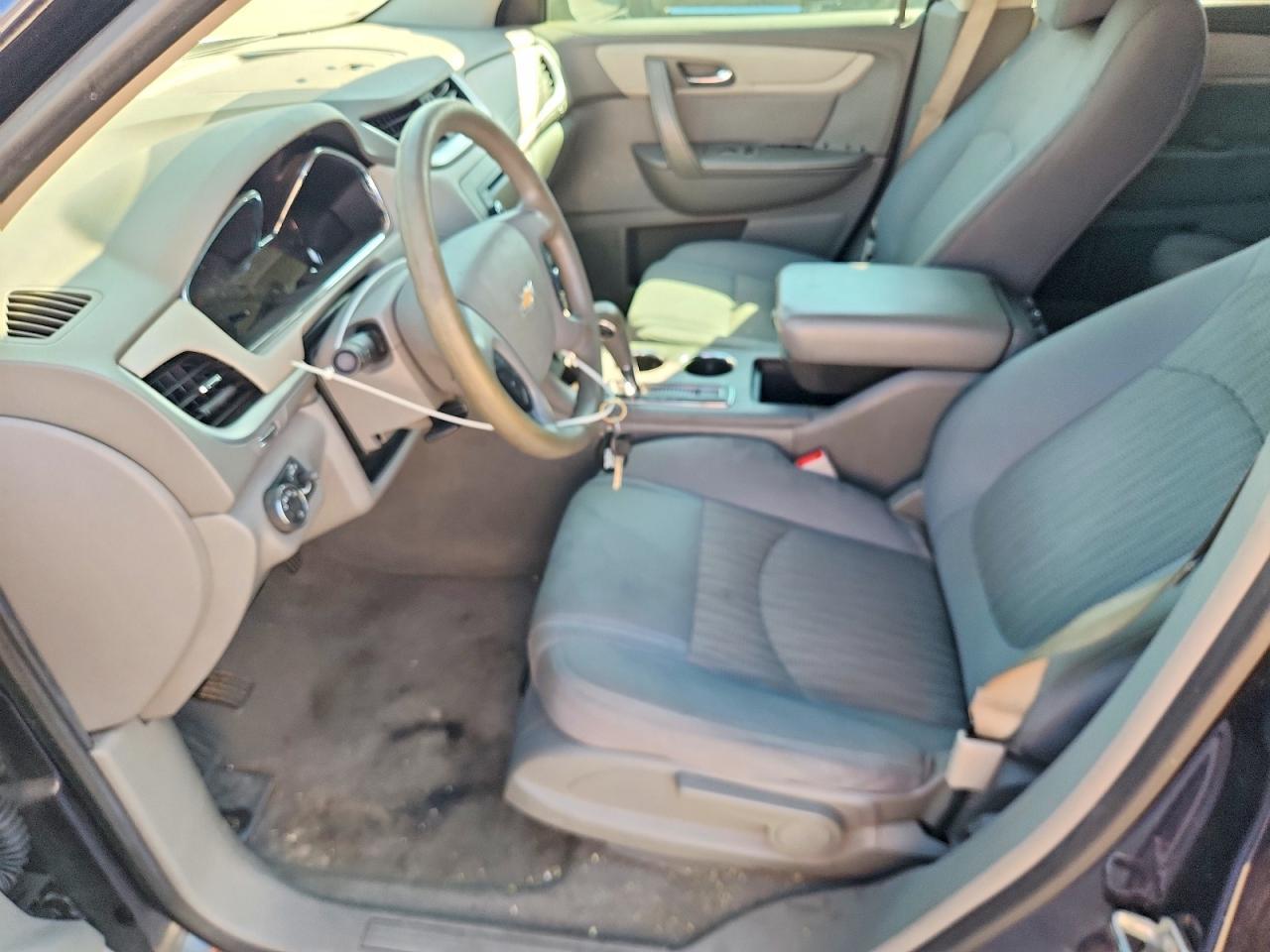 2016 Chevrolet Traverse Ls - Фото 7