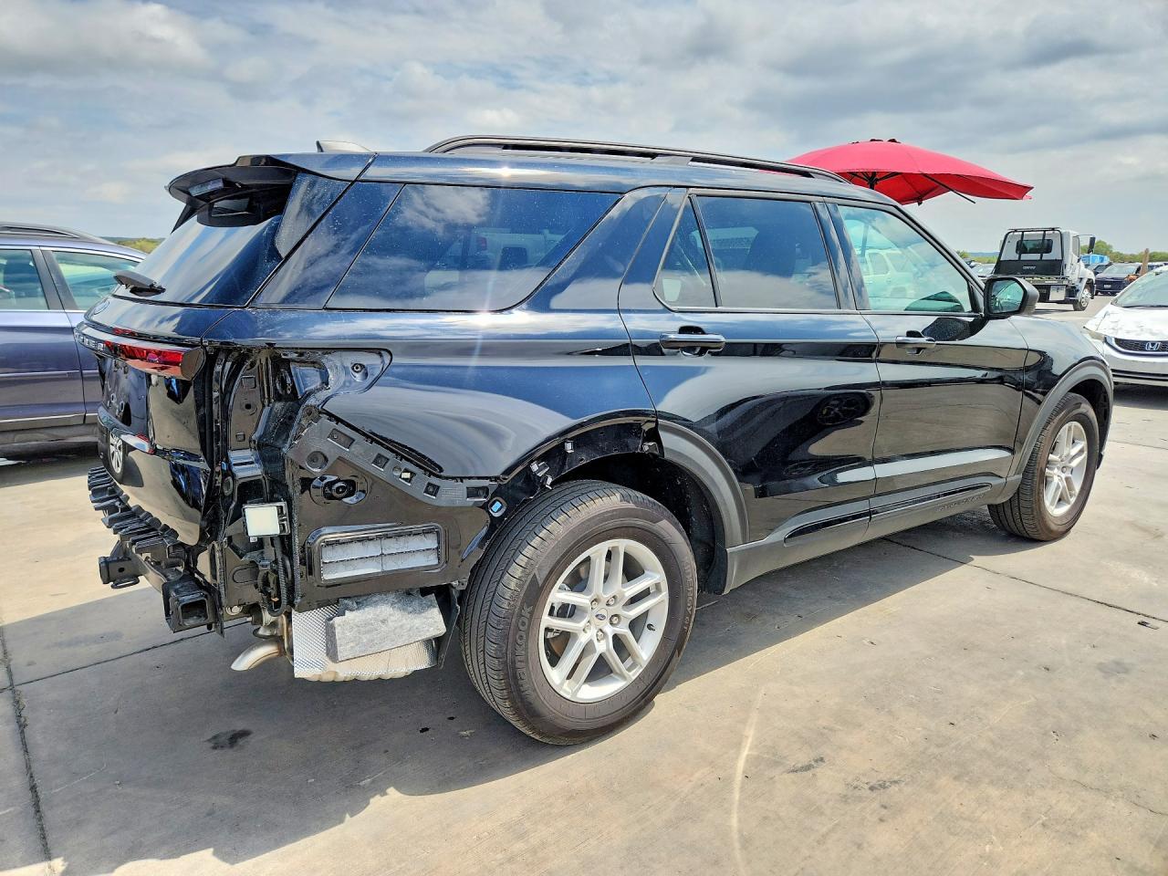 2026 Ford Explorer Active - Фото 3