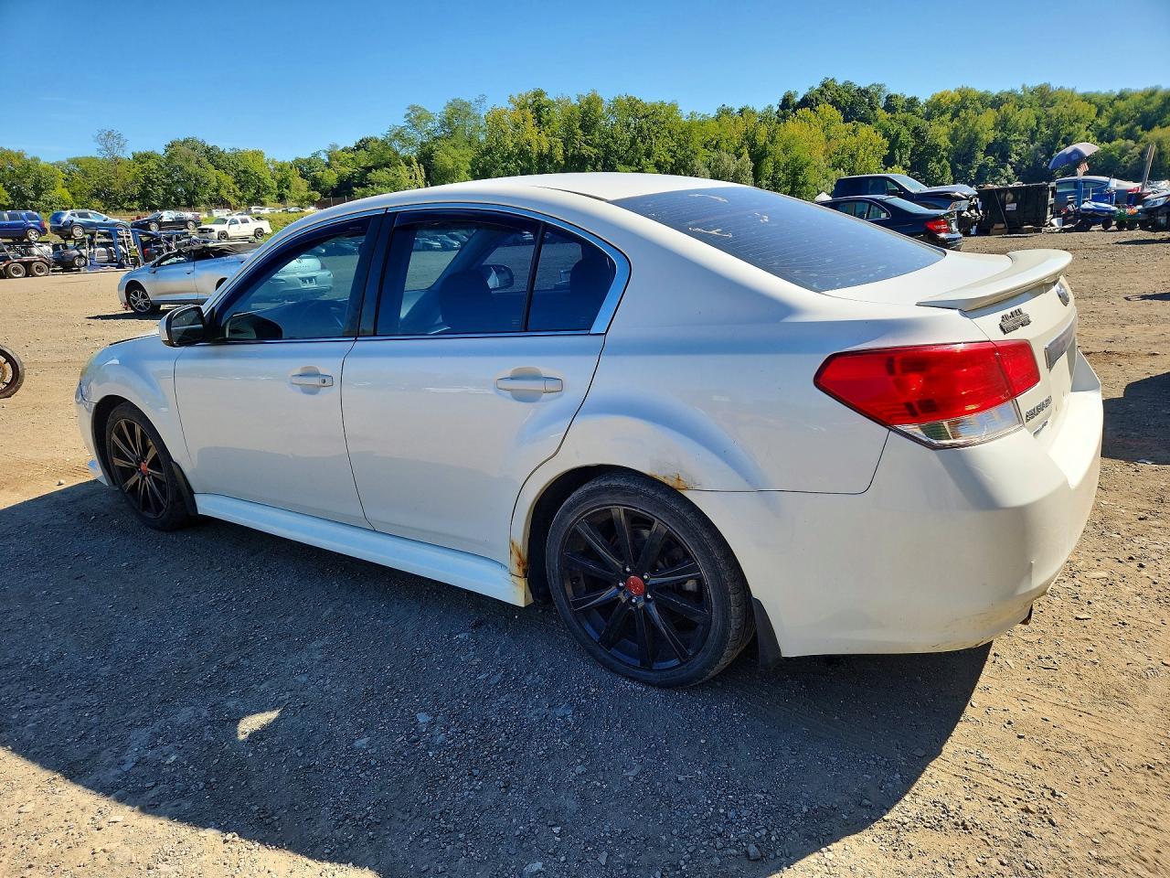 2013 Subaru Legacy 2.5I Premium - Фото 2