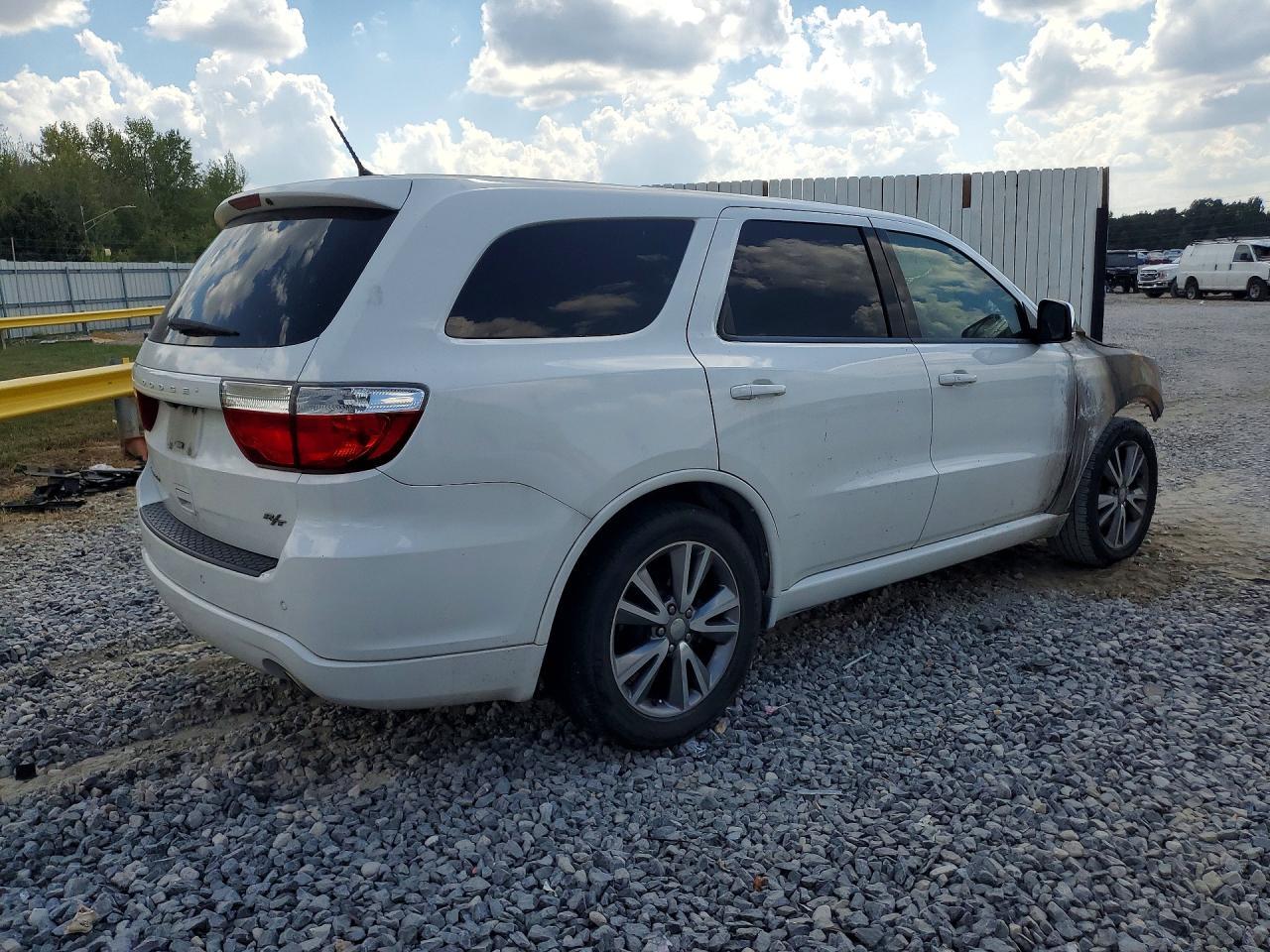 2013 Dodge Durango R/T - Фото 3