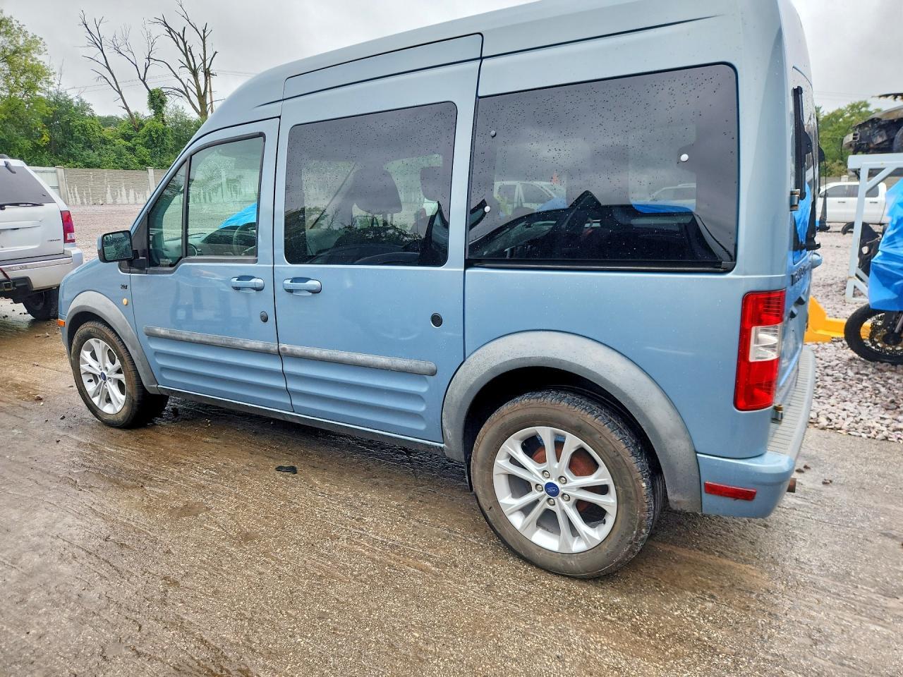 2012 Ford Transit Connect Xlt Premium - Image 2