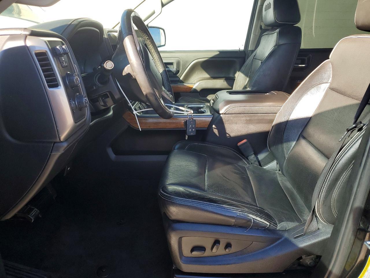 2017 Chevrolet Silverado K3500 High Country - Image 7