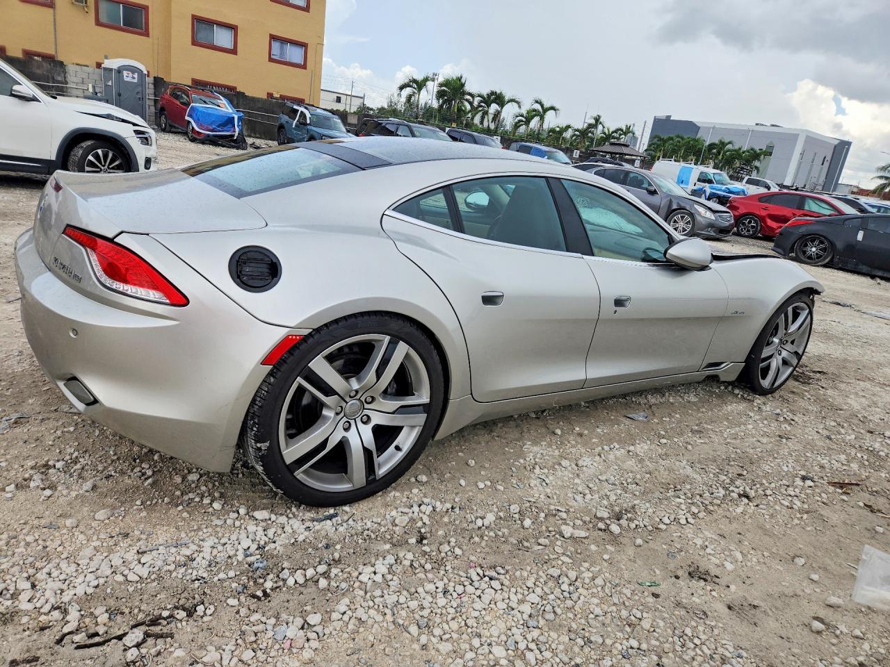 2012 Fisker Automotive Karma Collector Edition - Фото 3