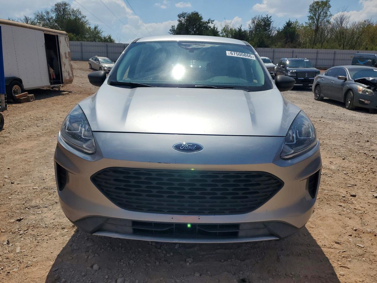 2022 Ford Escape S - Image 5